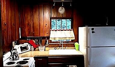 2nd image of 1776 Laurel St