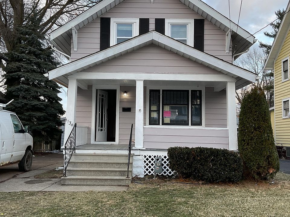 1st image of 1134 W 11th St