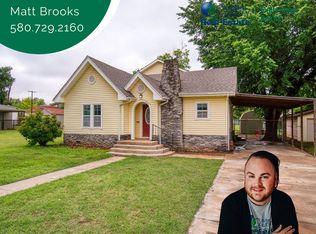 809 W 5th St, Elk City, OK 73644