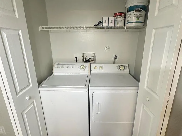 5070 Sanctuary Way #B — Photo 15