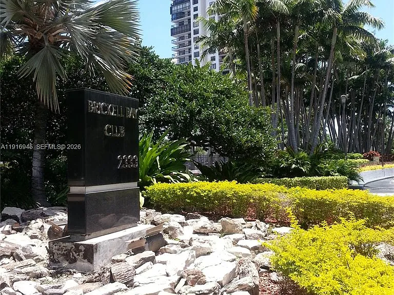 2333 Brickell Ave #2215 — Photo 1