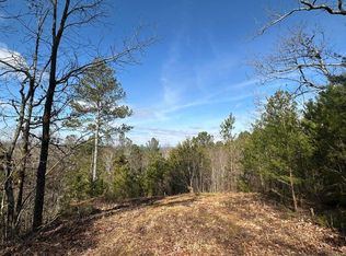 125 Fox Trail Dr, Old Fort, TN 37362