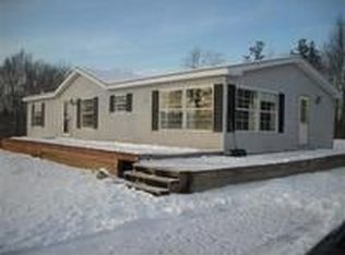 1025 Hickory Rd, Hillsdale, MI 49242