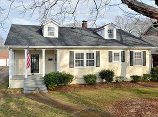 812 N Wood Ave, Florence, AL 35630