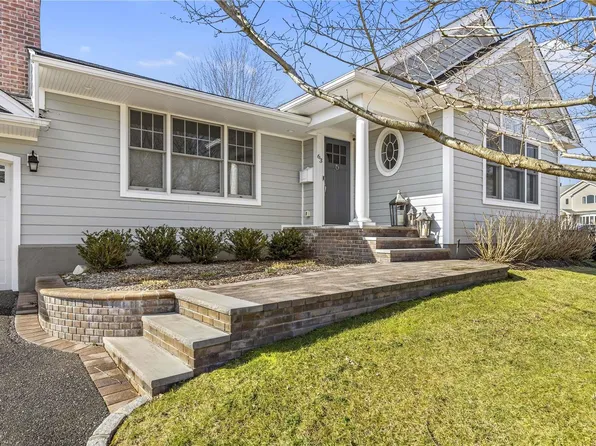 63 Alexander Drive, Syosset, NY 11791