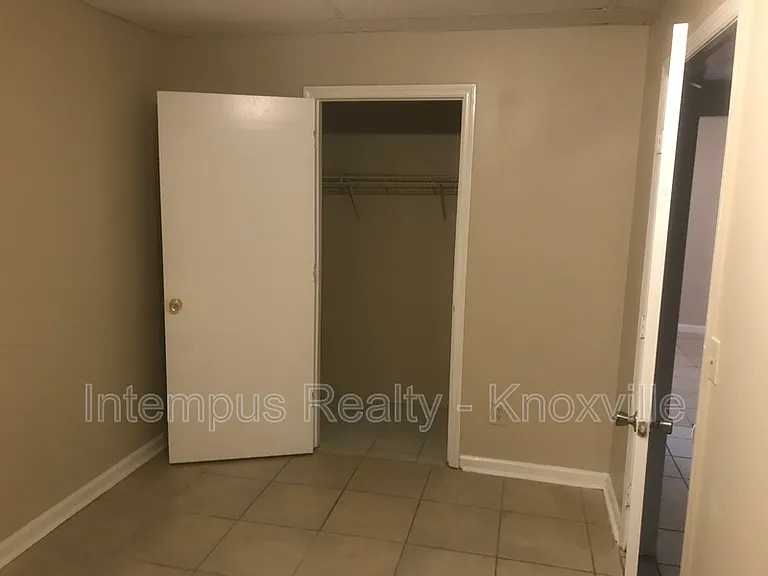 5611 Lon Roberts Dr #5 — Photo 9