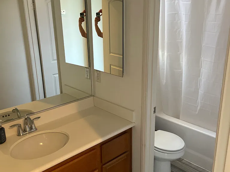 5825 Finchley Rd — Photo 22