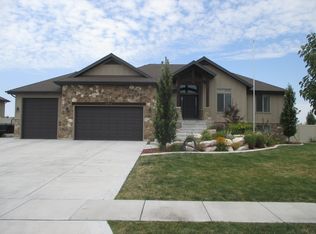2823 N 775 W, Pleasant View, UT 84414