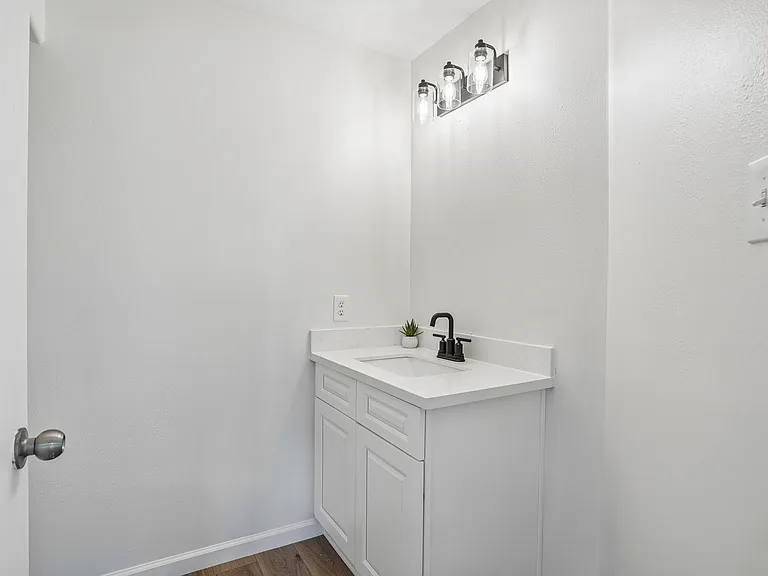 4419 Crossvine Ave — Photo 12