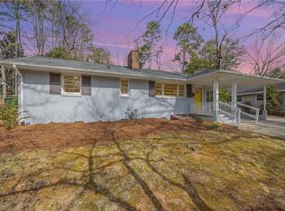 3021 Kinnamon Rd, Winston Salem, NC 27104