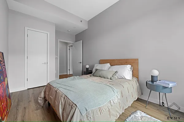 Rented by ERNY LLC | media 7