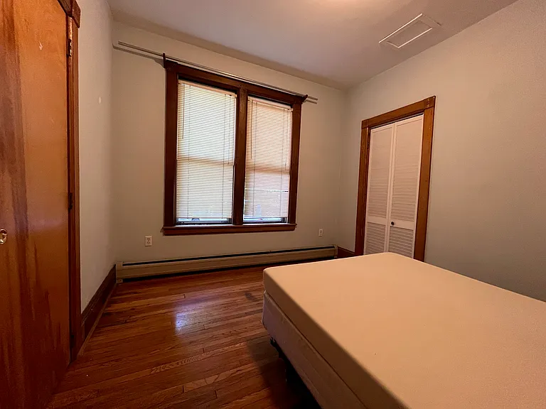 615 E State St #1 — Photo 19