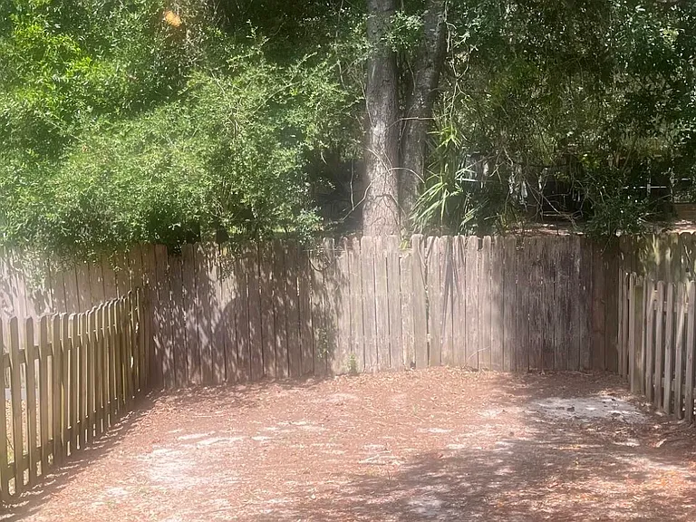 2823 Bay Club Dr — Photo 12