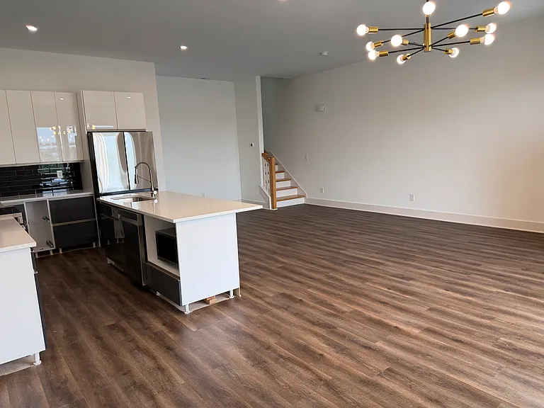 105 Hart Ln #B — Photo 9