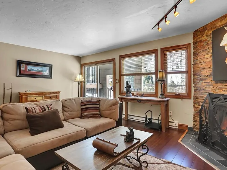4192 Spruce Way #207 — Photo 16