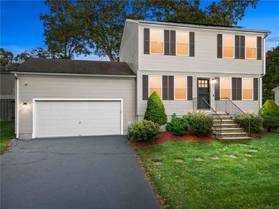 33 Laura Cir, Cranston, RI, 02920