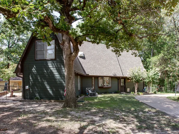 137 Oak Haven Dr, Mabank, TX 75156