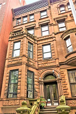 Rented by Douglas Elliman | media 25