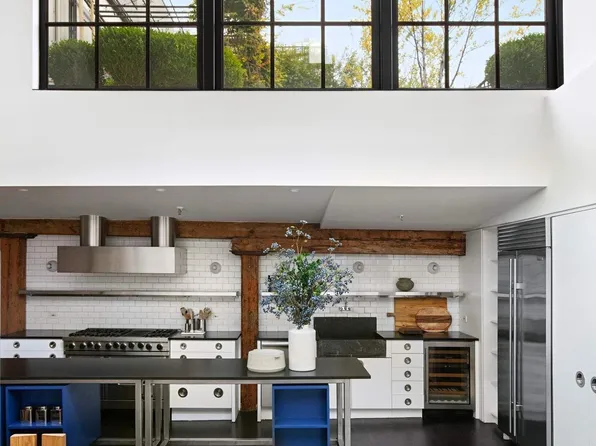 288 West Street image 12 of 18