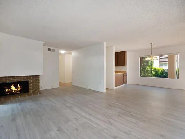 2200 Woodside Ln Unit 7, Sacramento, CA 95825