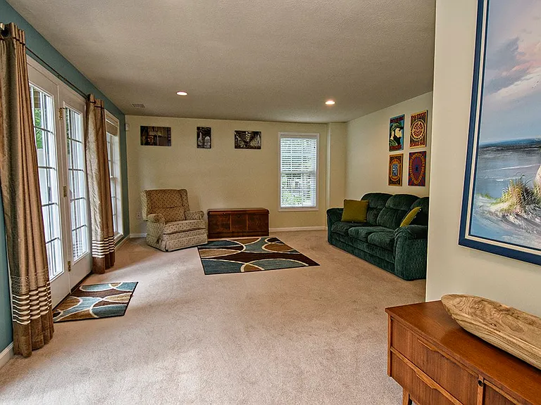 134 Chapel Harbor Dr — Photo 24