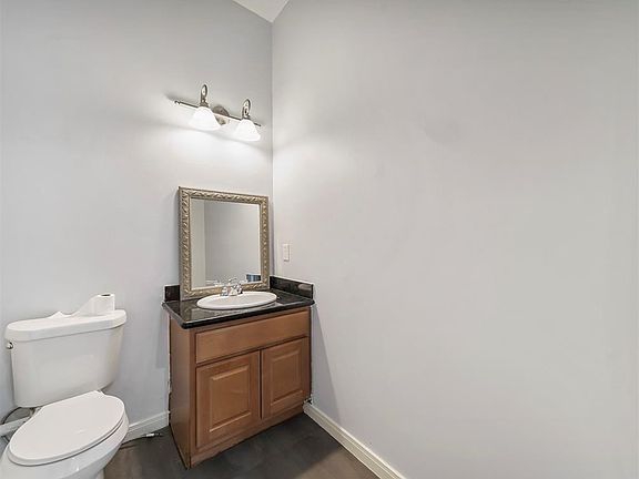 5th image of 12830 Willow Centre Drive #C