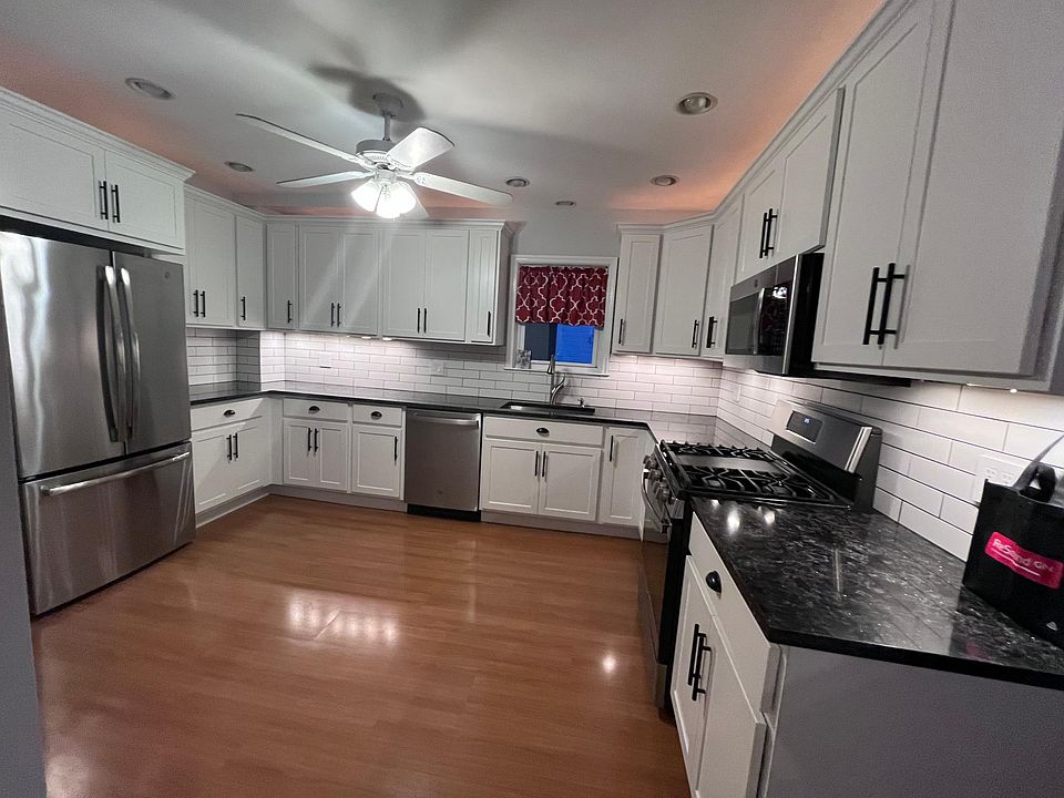 1st image of 352 Livermore Ave