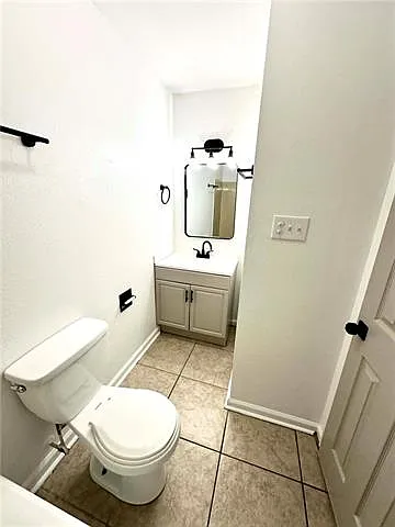 1308 Cartier Dr #B — Photo 12