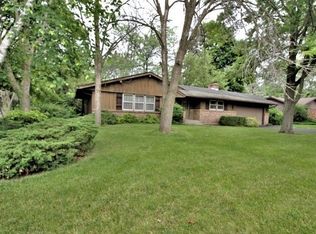 2302 Jonquil Pl, Rockford, IL 61107