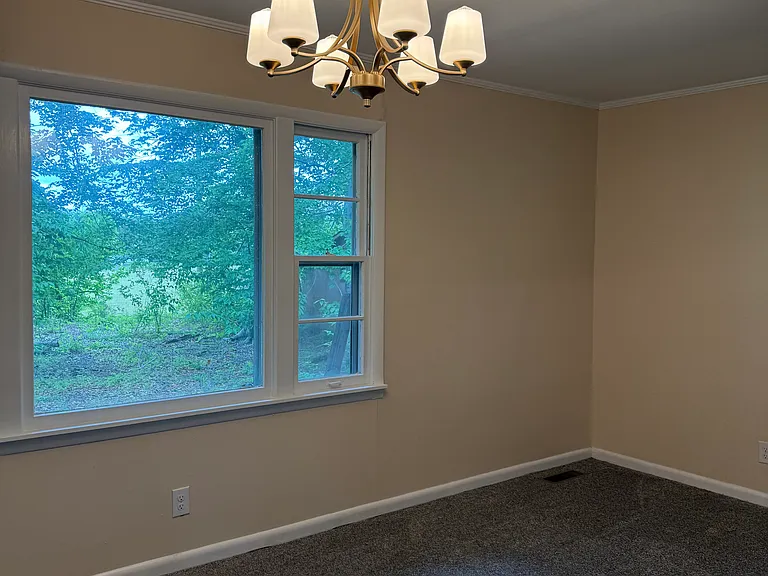 1111 N Main St — Photo 3