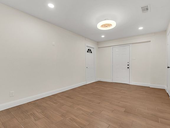 3rd image of 13333 Challaburton Dr