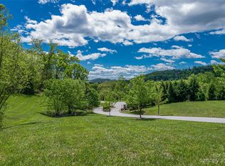 99999 Old Forest Dr, Asheville, NC 28803