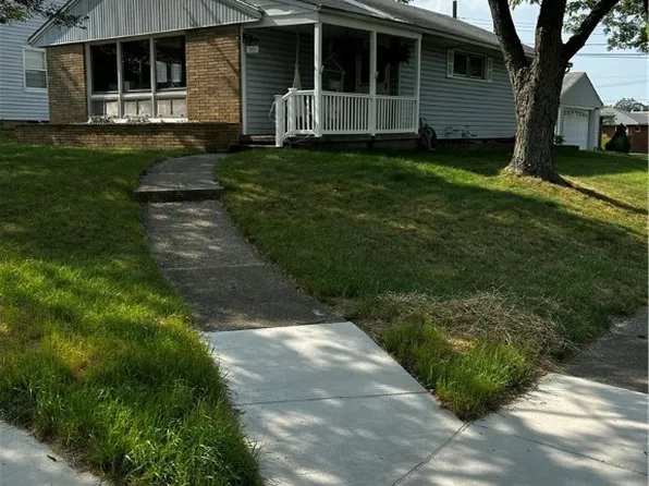 1909 Silver Lake Ave, Cuyahoga Falls, OH 44223