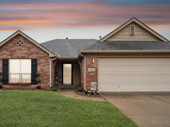 2006 W J St, Jenks, OK 74037
