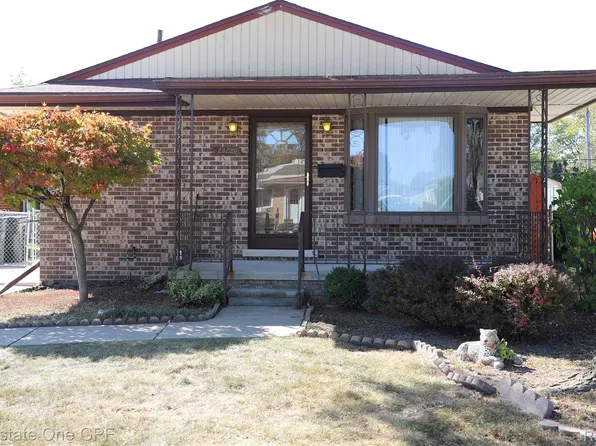 23220 Allor St, Saint Clair Shores, MI 48082