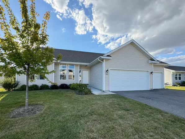 1593 Winterwheat Dr, Belvidere, IL 61008