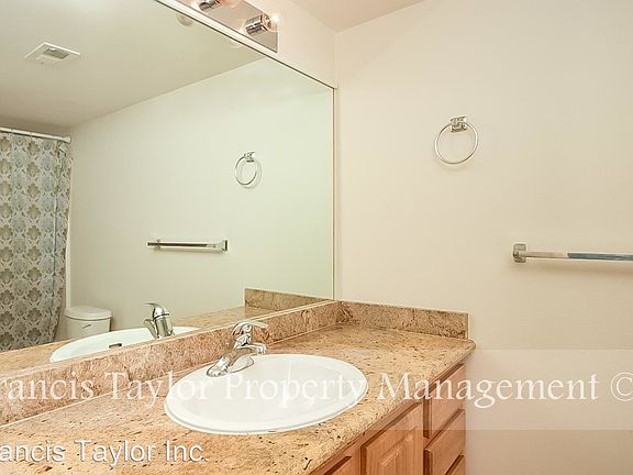 5th image of 100 N River Cir Unit 203