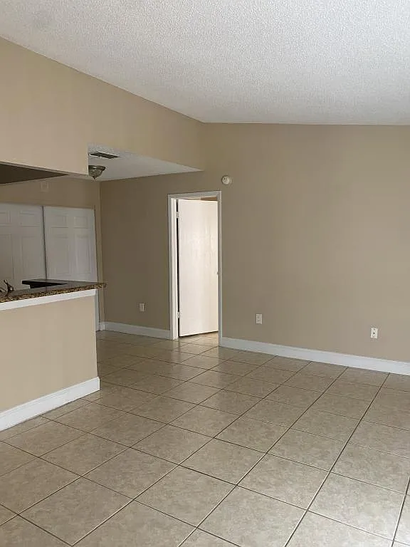 Building Photo - 3835 Nautical Way