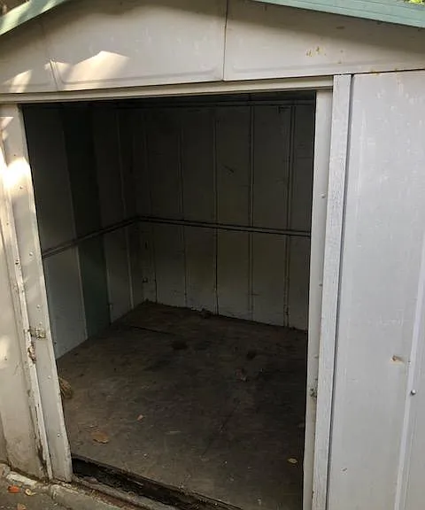 399 Arcade Blvd — Photo 17