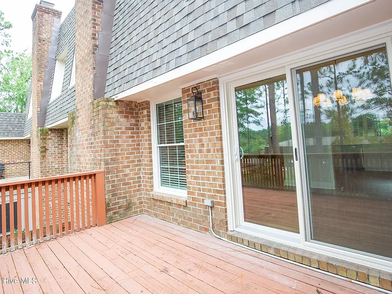 131 Racquet Ln — Photo 80