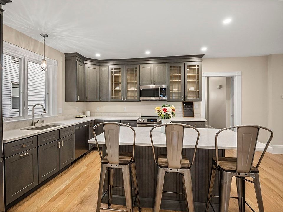 1st image of 14 Hersey St APT 1