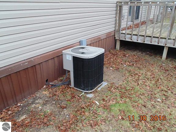3rd image of 6111 W James Dr