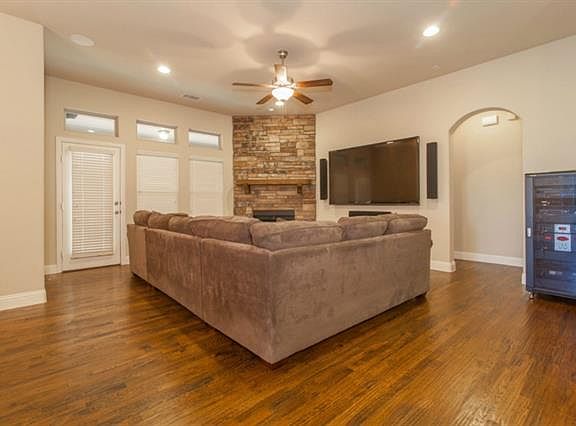3rd image of 6921 Bobwhite Dr