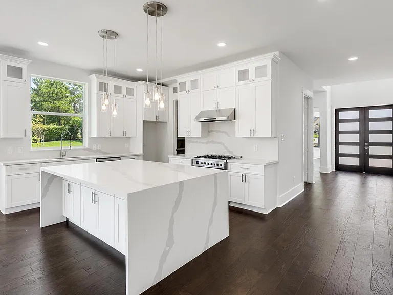 114 Bentwood Dr — Photo 5