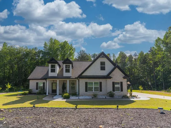 698 Dixon Bridge Rd, Maysville, GA 30558
