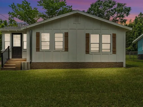 301 WEAVER AVENUE, LAKE WALES, FL 33853