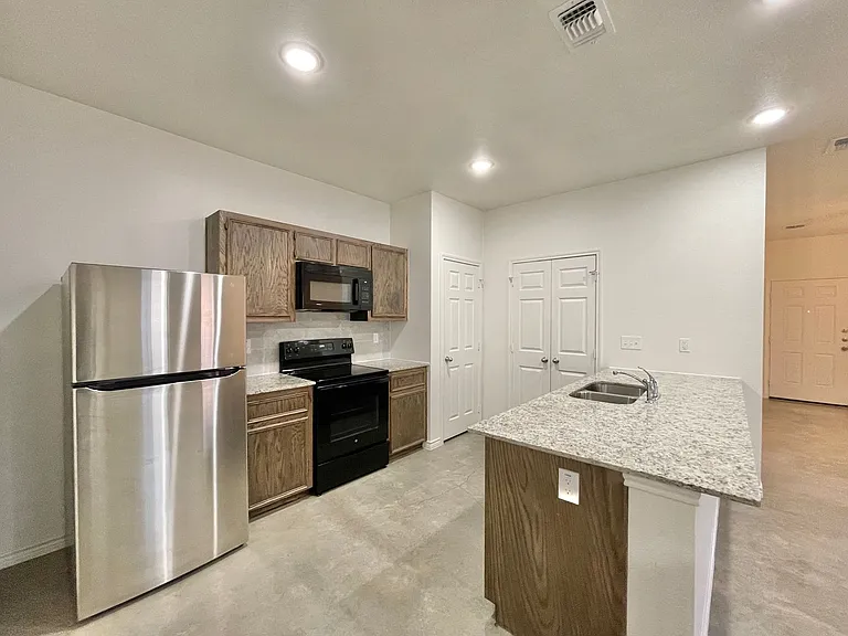 5906 Harriet Tubman Ave — Photo 7