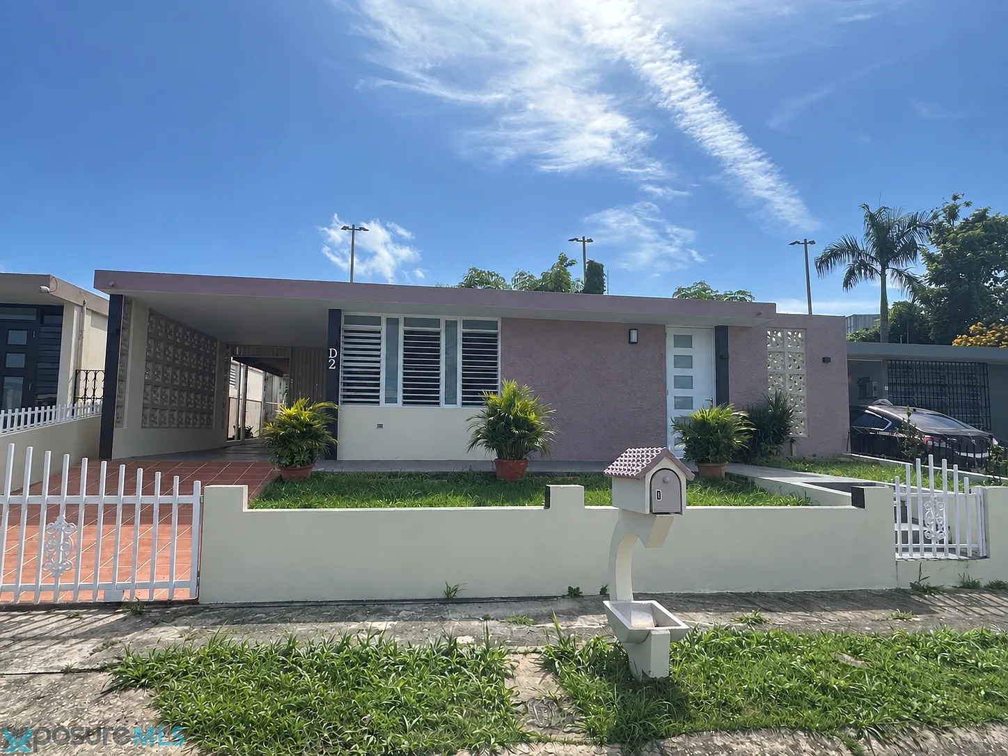 3 bed, 1.5 bath, 1200 sqft, $1,500 — Photo 2