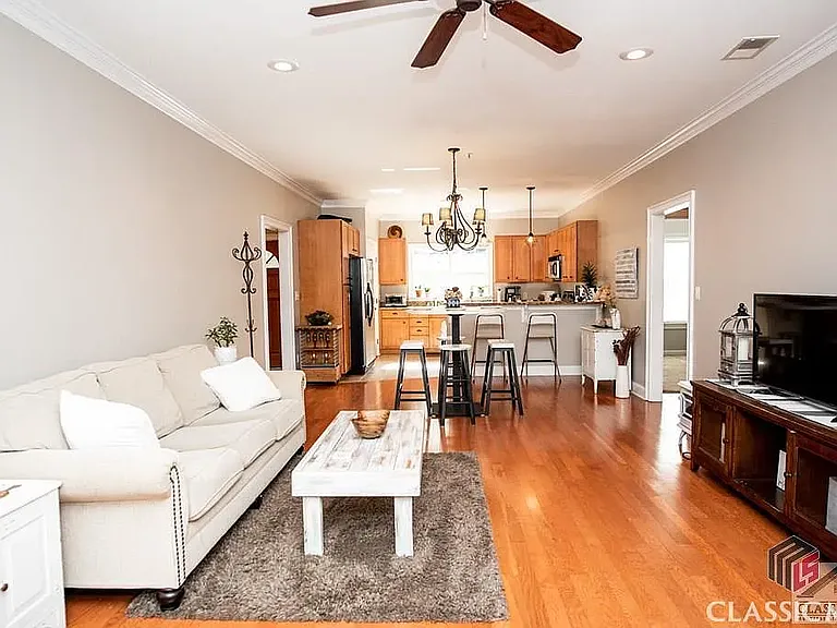 350 Wood Lake Dr #33 — Photo 18
