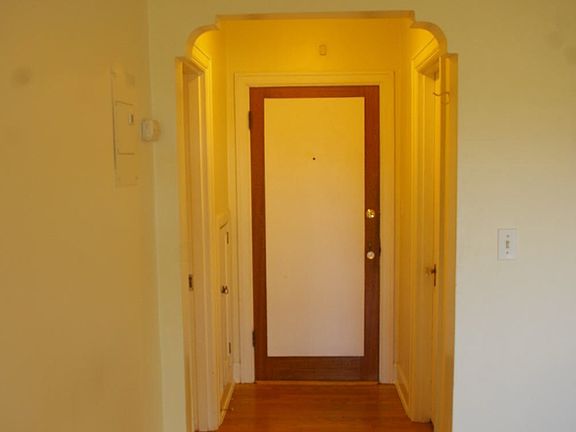2nd image of 5005 Phinney Ave N #206